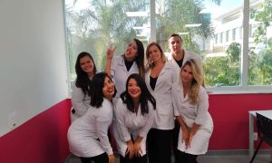 Aula de eletroterapia agita a pós-graduação do Rio de Janeiro (RJ) 16 procedimentos-pós-graduação