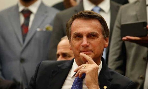 Dra. Ana Carolina Puga ministra palestra sobre Laser em Paulínia-SP 24 bolsonaro-2019