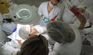 2 anos de biomedicina estética