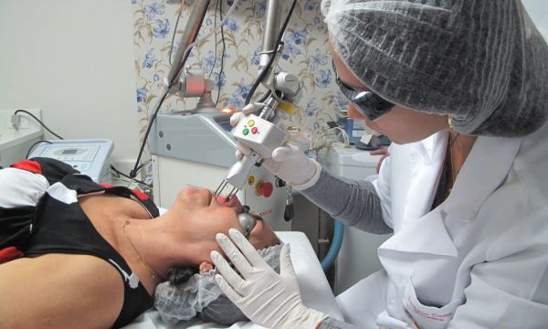 Conselho Federal de Biomedicina e a Estética