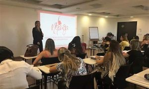 Quer saber as vantagens do biomédico esteta se especializar em Antiaging? Aqui, listamos cinco bons motivos. Veja!