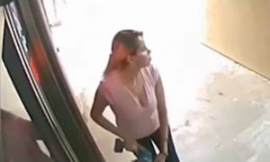 Biomédico Esteta não faz procedimentos cirúrgicos invasivos 12 Mulher invade clínica de botox e rouba R$ 4 mil em produtos