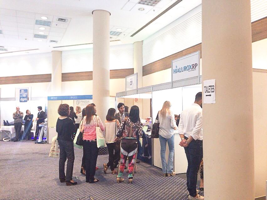 Congressitas da 3º edição do CBBME participam neste momento de workshops realizados por empresas renomadas na área estética