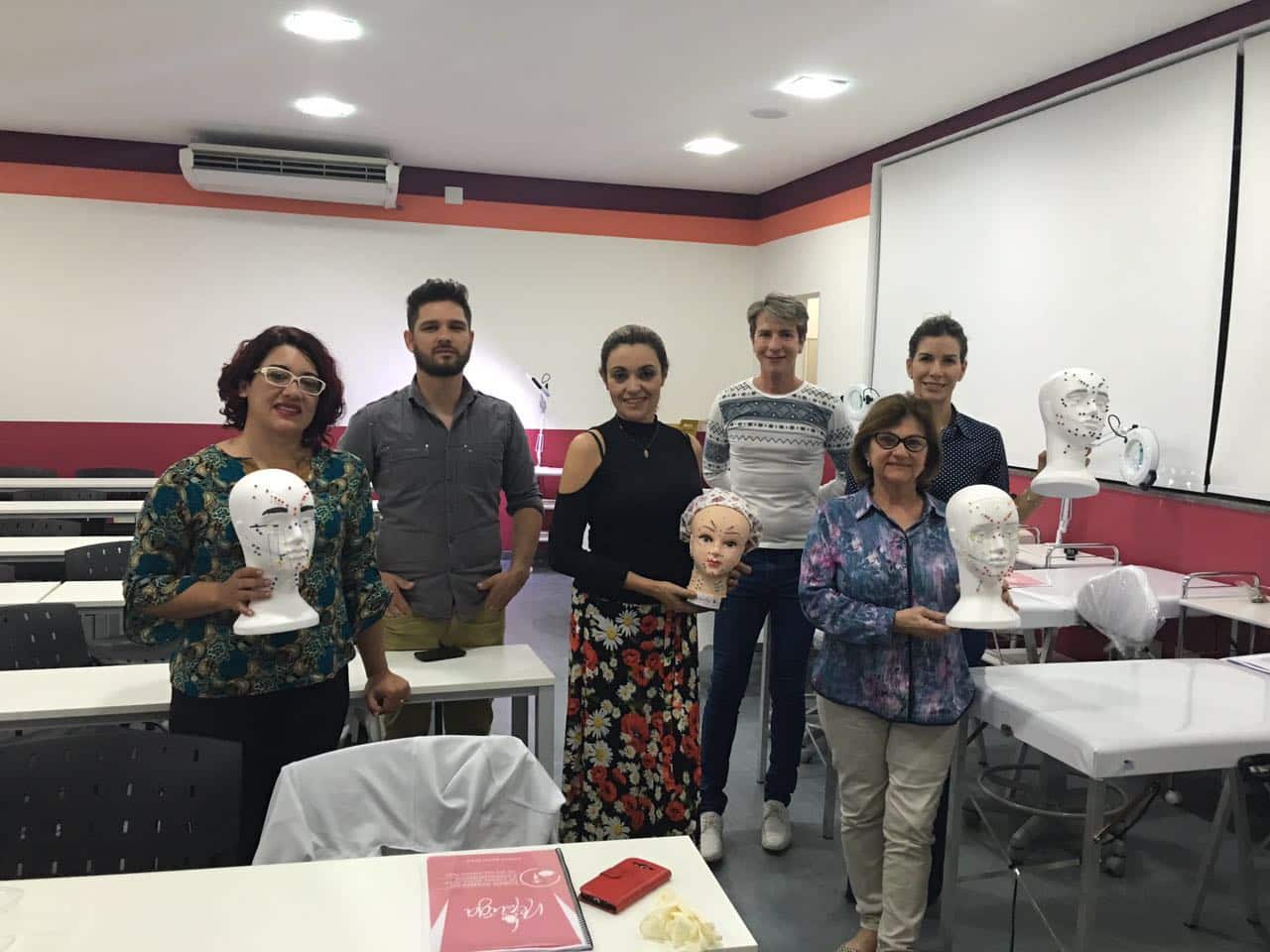 Dra. Ana Carolina Puga ministra curso avançado de Botox em São Paulo