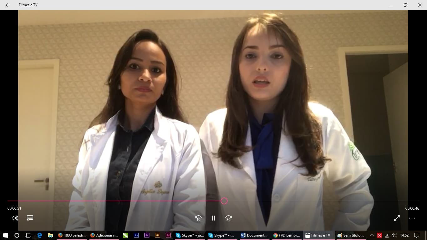 Alunas de Biomedicina Estética gravam vídeo relatando como foi a pós-graduação