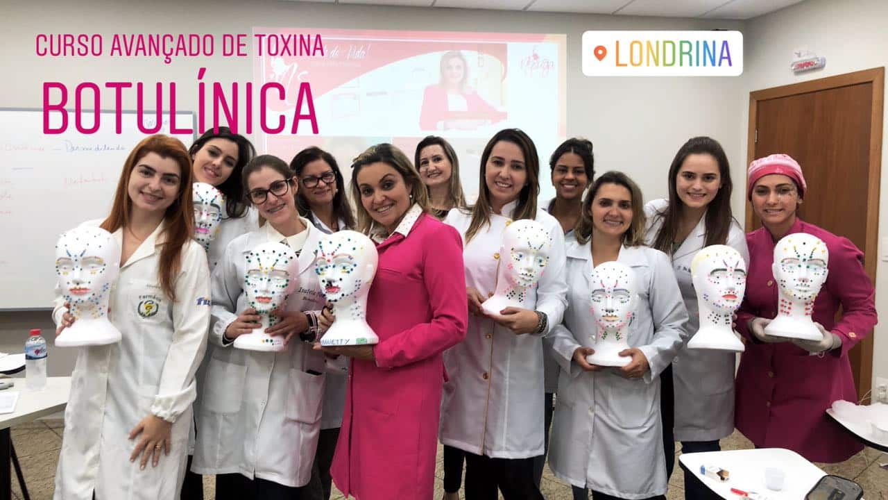 Dra. Ana Carolina Puga ministra curso avançado de toxina botulínica em Londrina