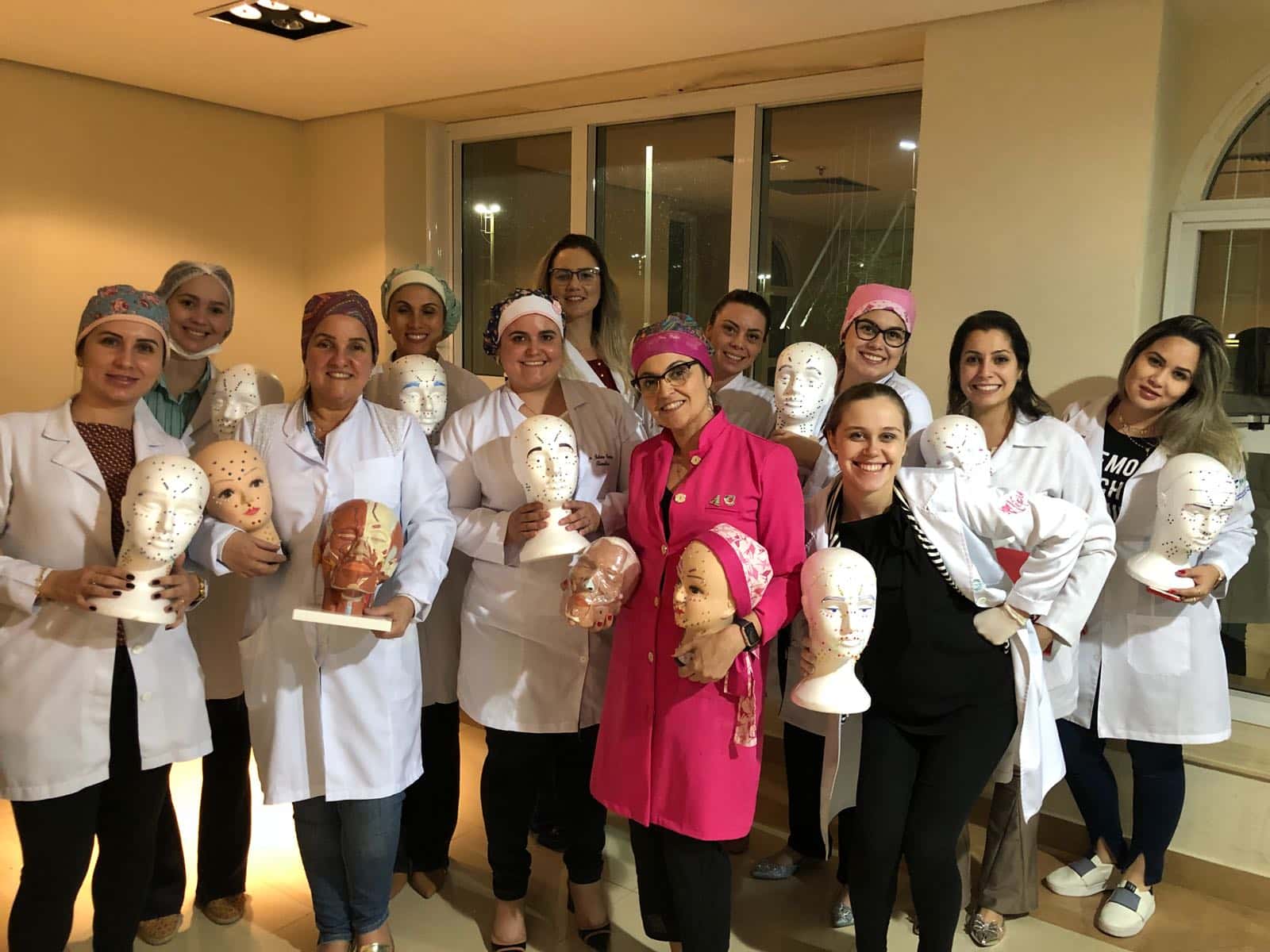 Dra. Ana Carolina Puga ministra curso avançado de Toxina Botulínica e Preenchedores em Ribeirão Preto-SP