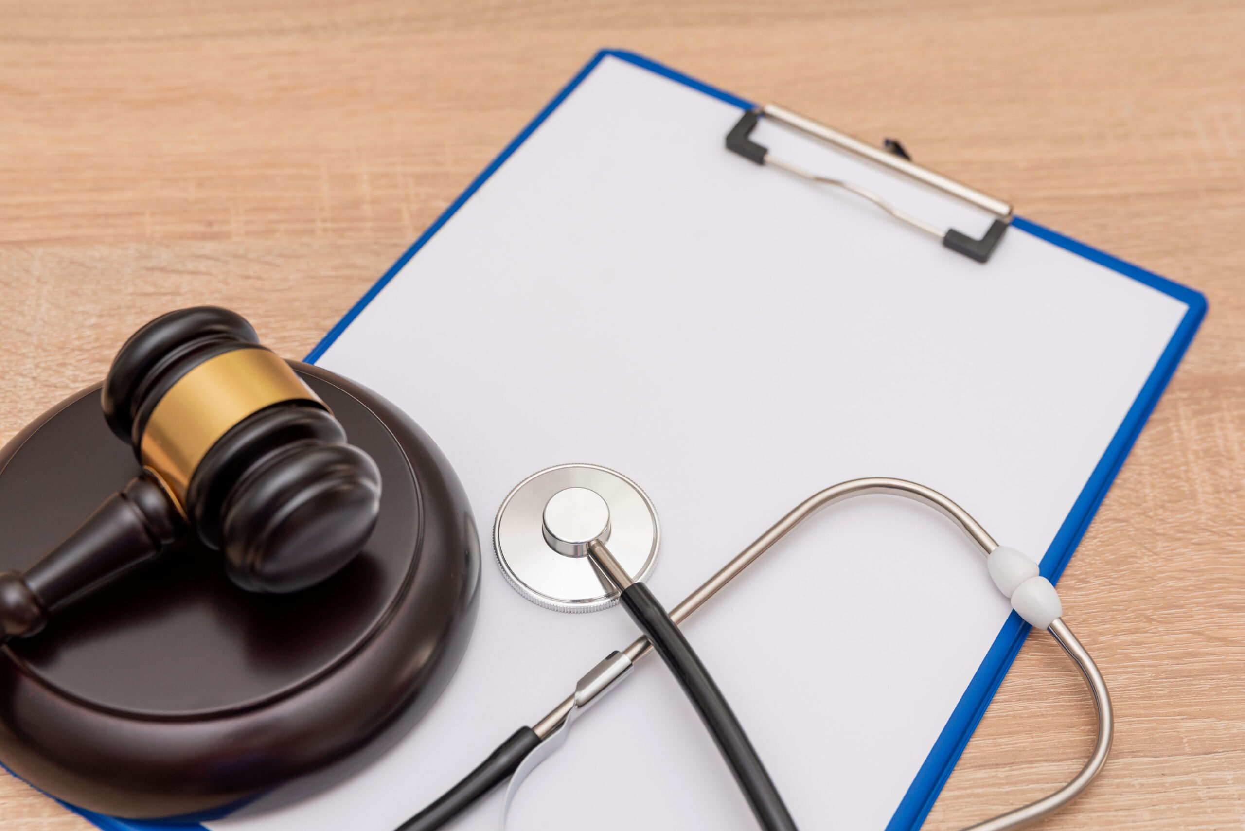 TRF3 deixa claro: Conselhos de Medicina não têm poder para criar proibições que a lei não prevê